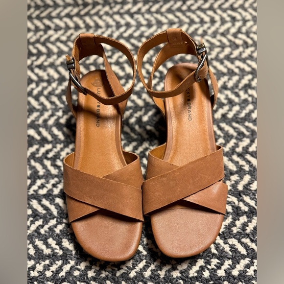 LUCKY BRAND Famla Platform Leather Sandal in Tan Size 8.5 - Picture 2 of 9